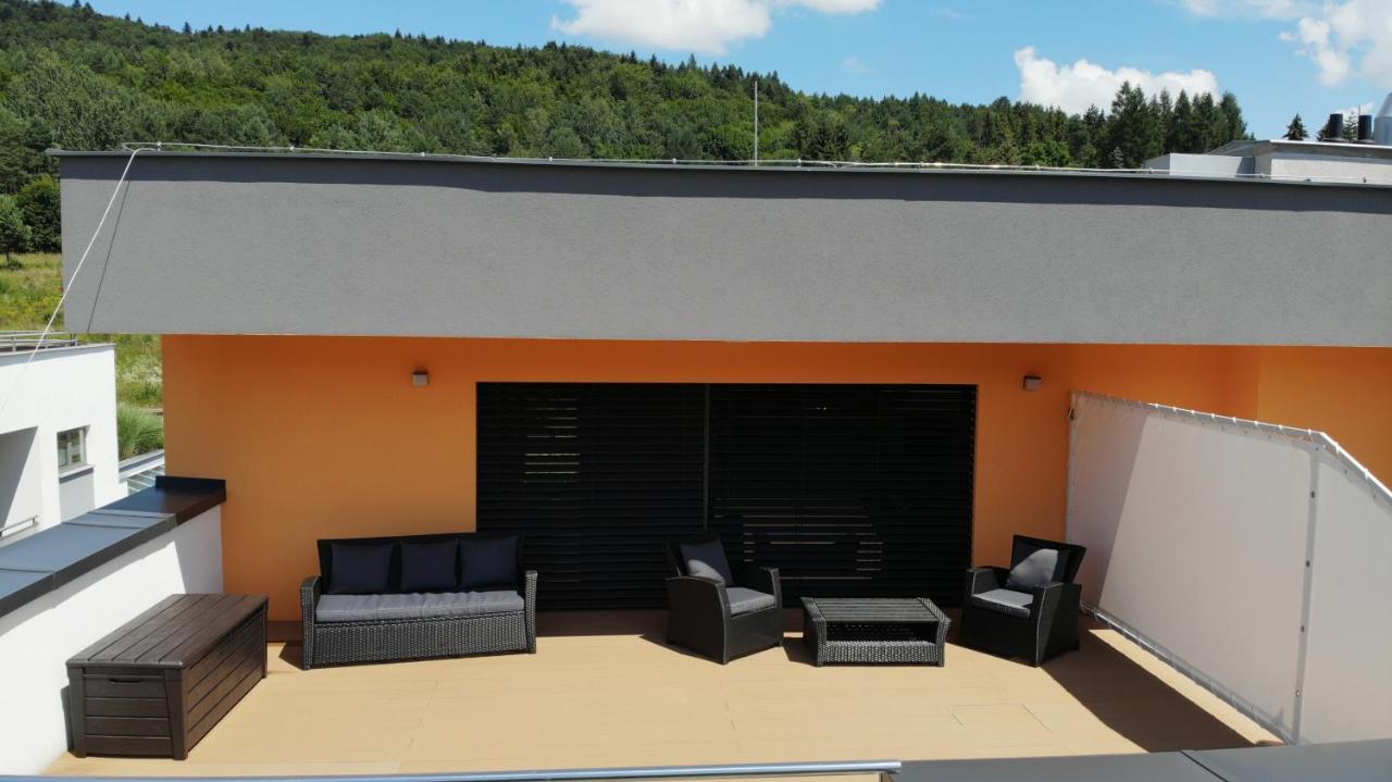Penthouse Apartman Rezidencia Mineral Бардеевские Купели Экстерьер фото